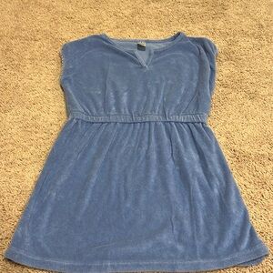 Girls terry coverup.  Excellent condition.  Size 10